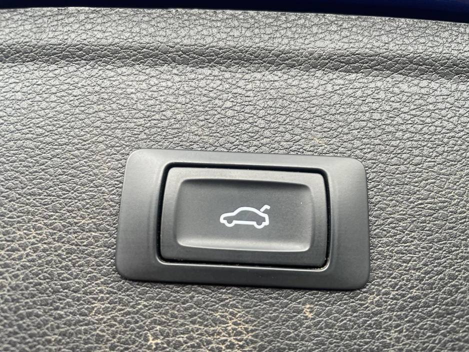 2022 Audi Q5 2L Hybrid For Sale Images