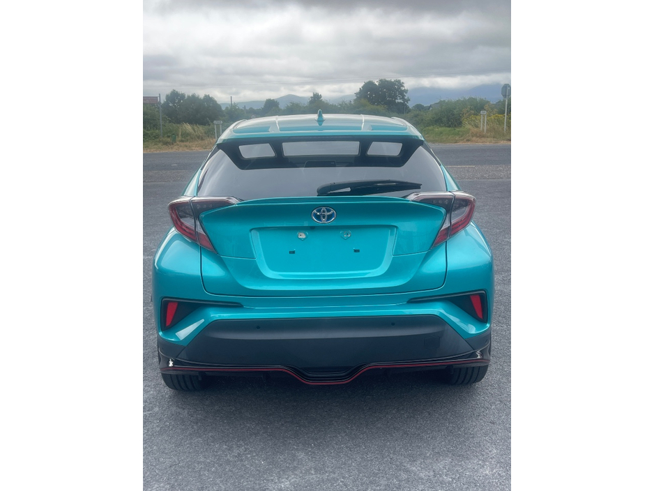 2017 Toyota C-HR 1.8L Petrol Hybrid For Sale Images