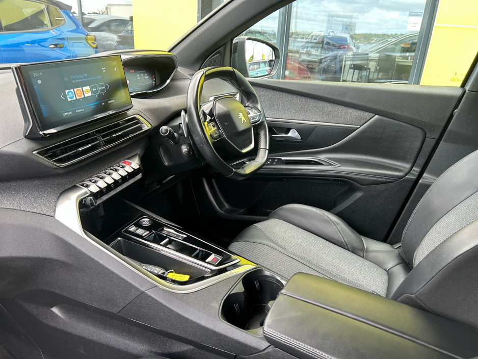 2023 Peugeot 3008 1.5L Diesel For Sale Images