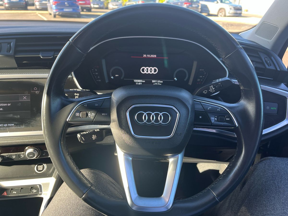2022 Audi Q3 2L Diesel For Sale Images