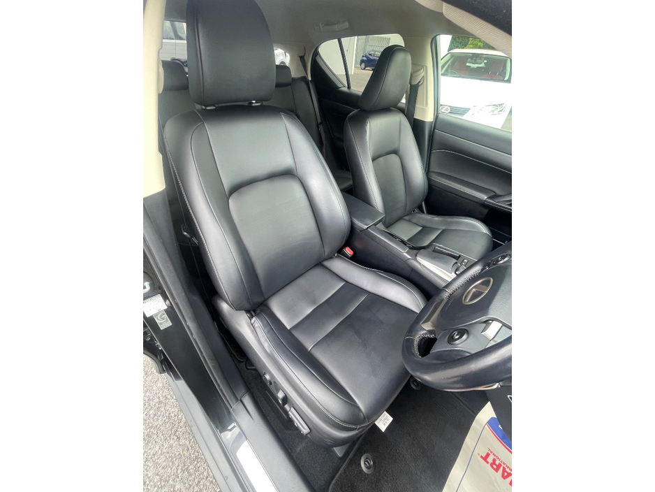 2015 Lexus CT 200 h 1.8L Petrol Hybrid For Sale Images