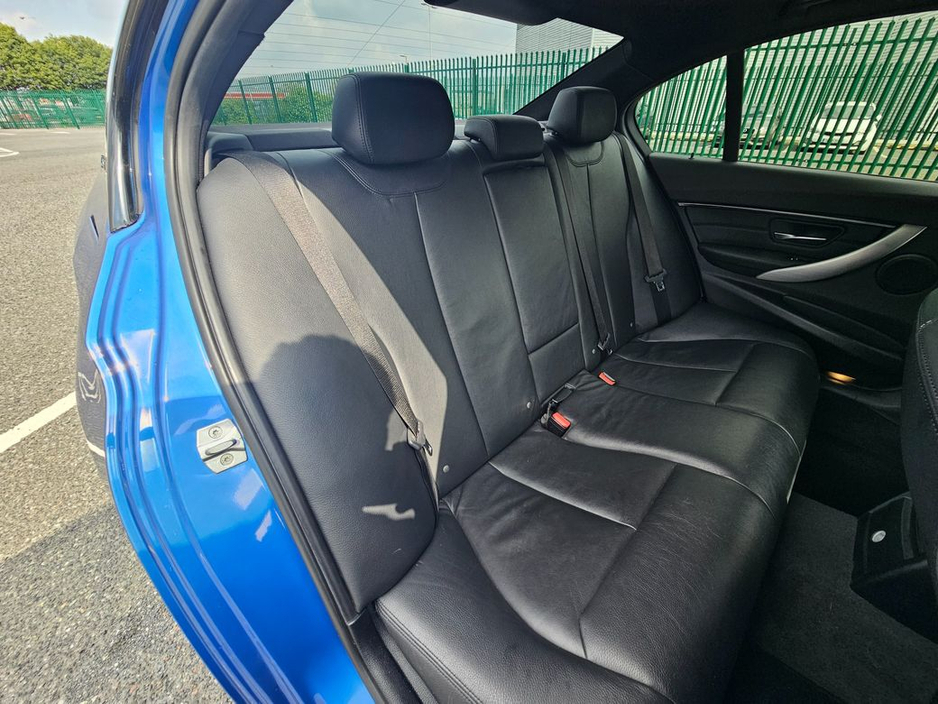 BMW 3 Series 330e , PLUG IN HYBRID, M - SPORT, FULL SERVICE HISTORY, AUTOMATIC, FINANCE, WARRANTY, 5 STAR REVIEWS — thumbnail 17