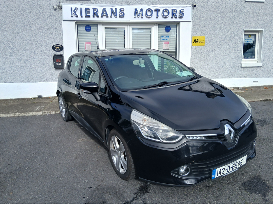 2014 Renault Clio 1.1L Petrol For Sale Images