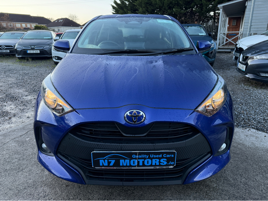 2025 Toyota Yaris 1.5L Petrol Hybrid For Sale Images