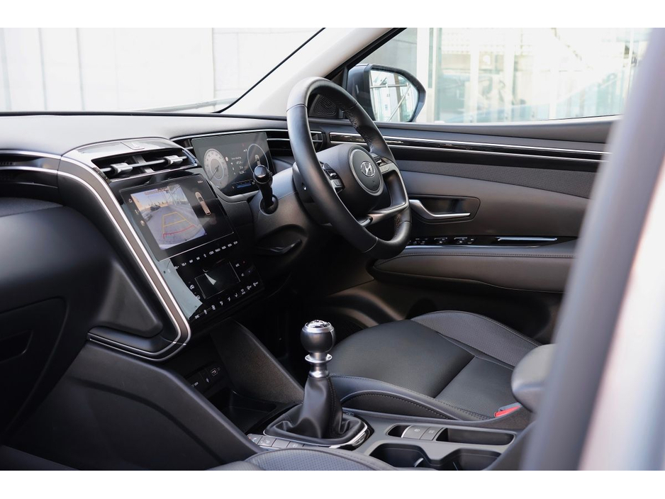 Hyundai Tucson 2WD Executive Plus - 4.99% APR — thumbnail 18