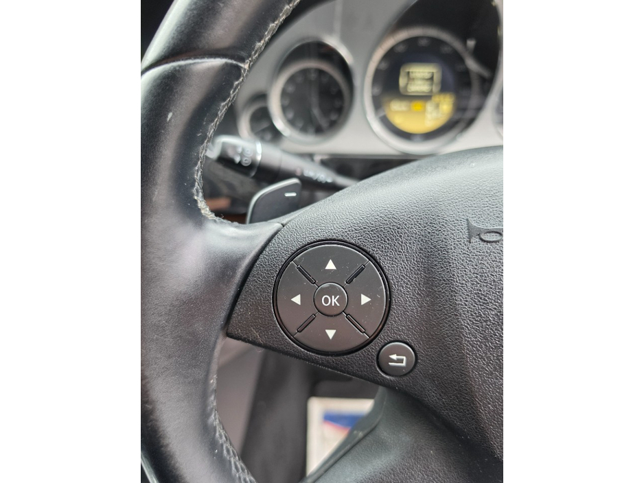2012 Mercedes-Benz E Class 2.1L Diesel For Sale Images