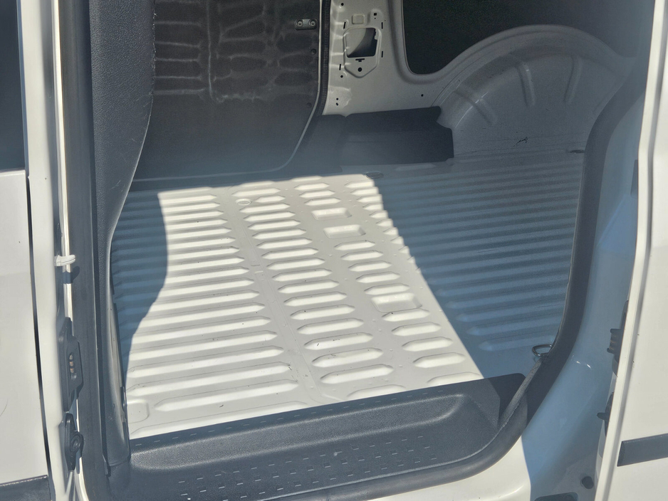 2018 Volkswagen Caddy 2L Diesel For Sale Images