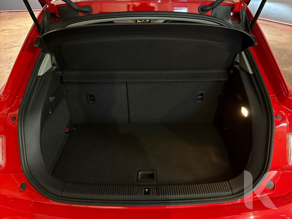 Audi A1 1.0 TFSI AUTOMATIC - FACTORY ALLOYS - FLAT BOTTOM STEERING WHEEL - LOW MILEAGE - ALLOY WHEELS - — thumbnail 10