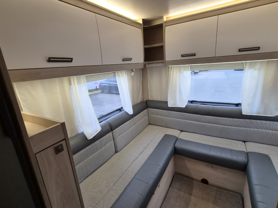 2022 Auto-Trail F-Line 2L Diesel For Sale Images