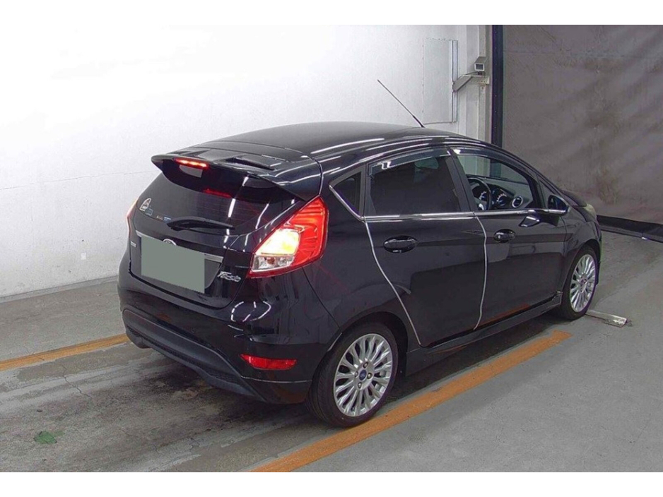 Ford Fiesta — thumbnail 7