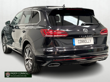 2021 Volkswagen Touareg 3L Diesel For Sale Images