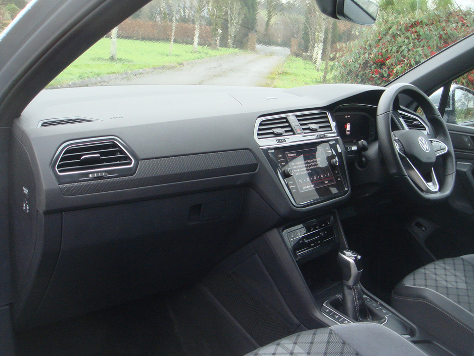 2023 Volkswagen Tiguan 1.4L Hybrid For Sale Images