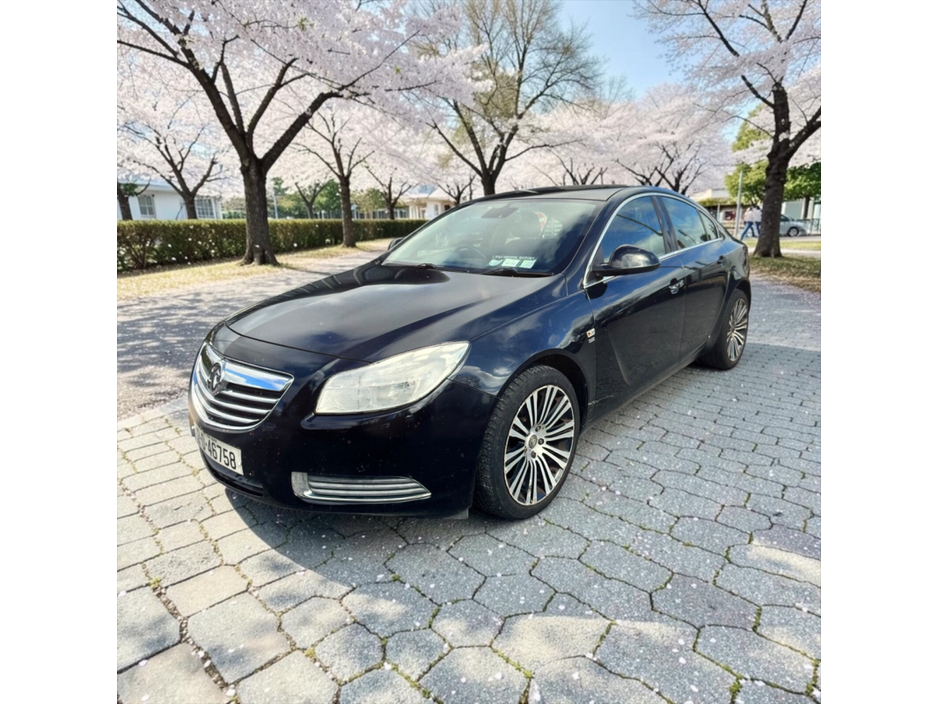 2012 Vauxhall Insignia 2L Diesel For Sale Images
