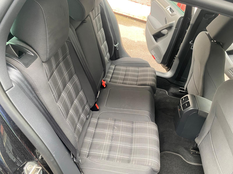 2010 Volkswagen Golf 2L Diesel For Sale Images