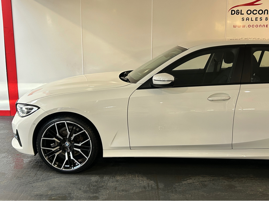 2021 BMW 3 Series 2.0L Diesel Hybrid For Sale Images