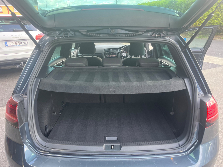 2018 Volkswagen Golf 2L Diesel For Sale Images