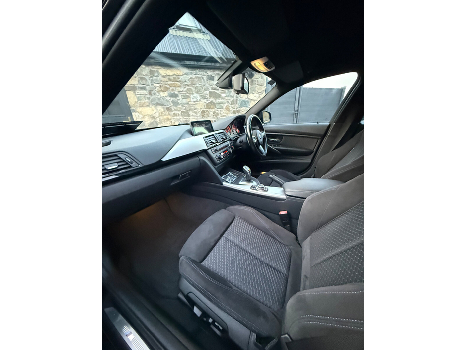 2013 BMW 3 Series 2L Diesel For Sale Images