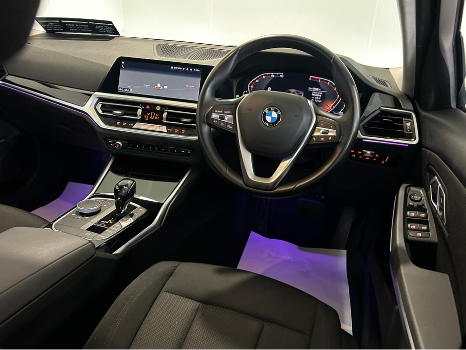 2021 BMW 3 Series 2.0L Diesel Hybrid For Sale Images