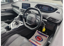 2020 Peugeot 3008 1.5L Diesel For Sale Images