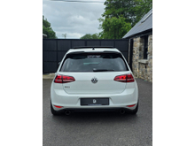 2015 Volkswagen Golf 2L Petrol For Sale Images