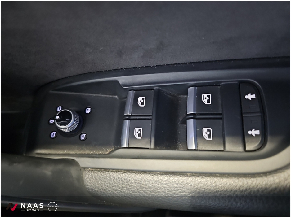2021 Audi Q5 2L Petrol Plug-in Hybrid For Sale Images