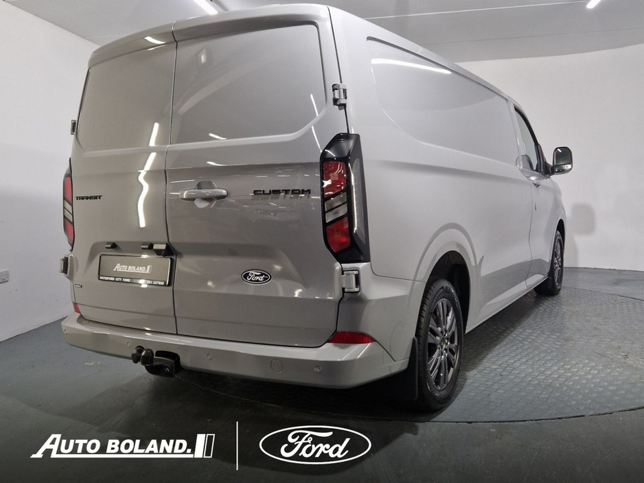 2026 Ford Transit Custom 2.5L Petrol Plug-in Hybrid For Sale Images