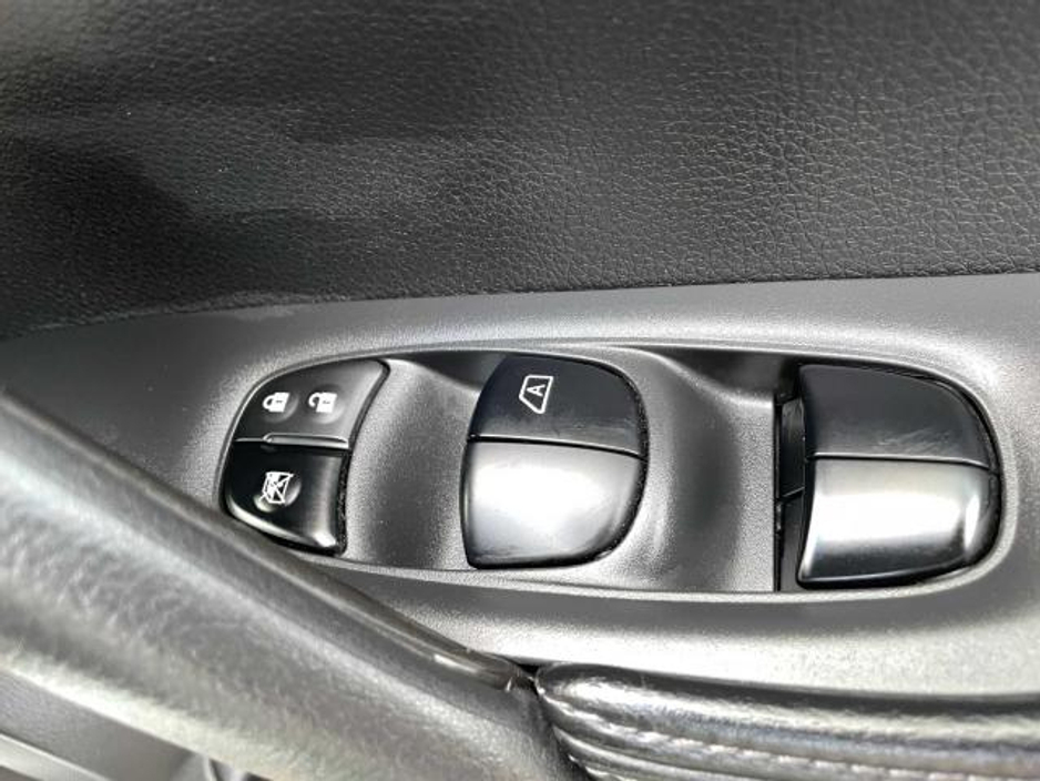 2015 Nissan X-Trail 2L Petrol Hybrid For Sale Images