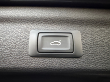 2024 Audi Q3 1.4L Petrol Plug-in Hybrid For Sale Images