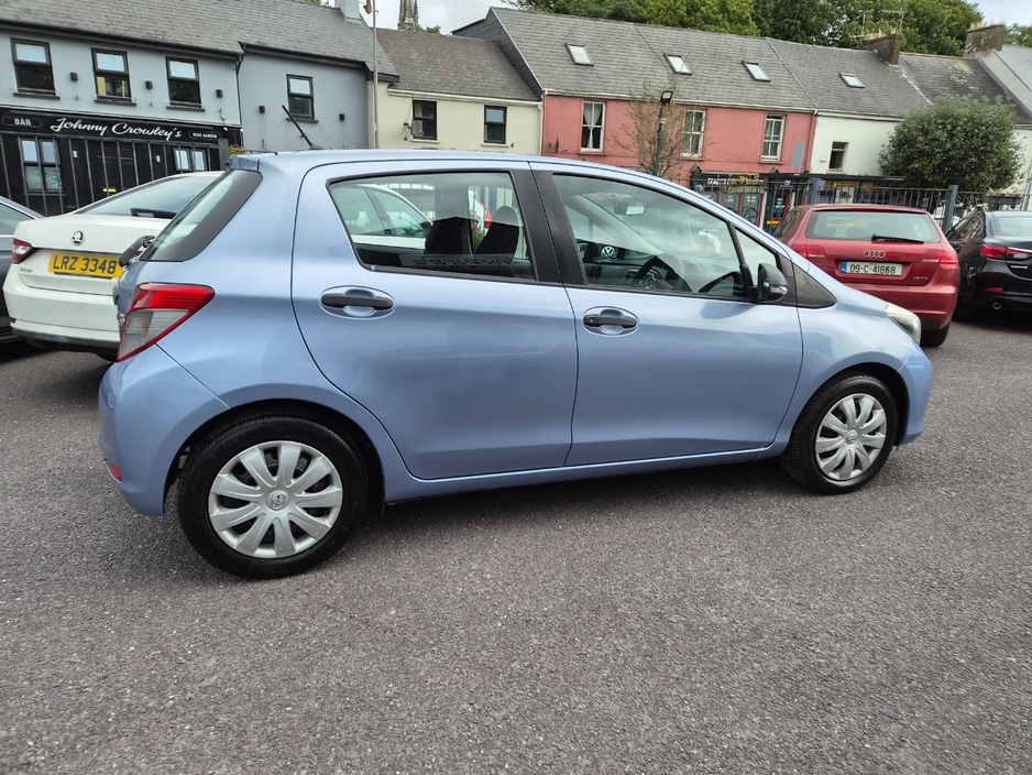 2011 Toyota Yaris 1L Petrol For Sale Images