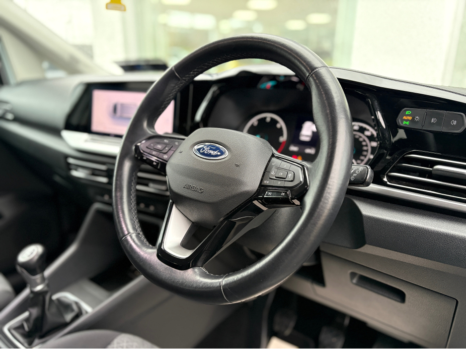 2022 Ford Grand Tourneo Connect 2L Diesel For Sale Images