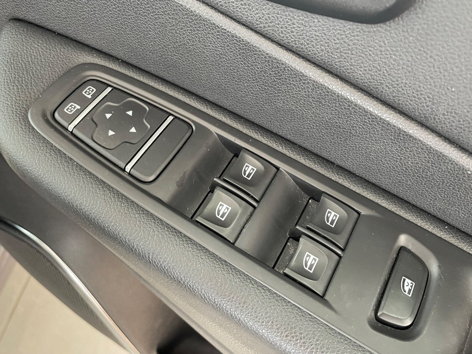 2021 Renault Captur 0.9L Petrol For Sale Images