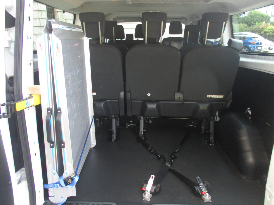 2023 Ford Transit Custom Kombi 2L Diesel For Sale Images
