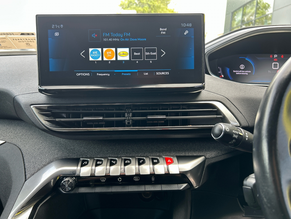 2023 Peugeot 3008 1.5L Diesel For Sale Images