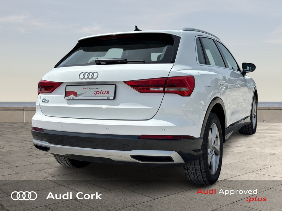 Audi Q3 2.0 35TDI SE AUTOMATIC WITH HEATED SEATS AND FOLDING MIRRORS — thumbnail 7