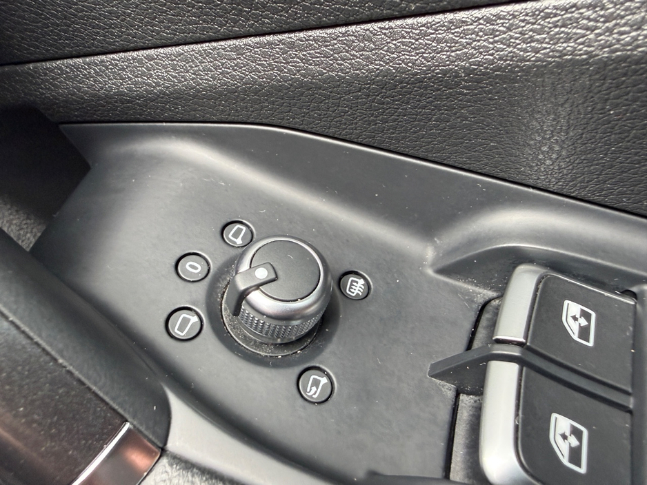 2021 Audi Q2 1L Petrol For Sale Images