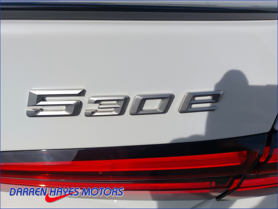 2025 BMW 5 Series 2L Petrol Plug-in Hybrid For Sale Images