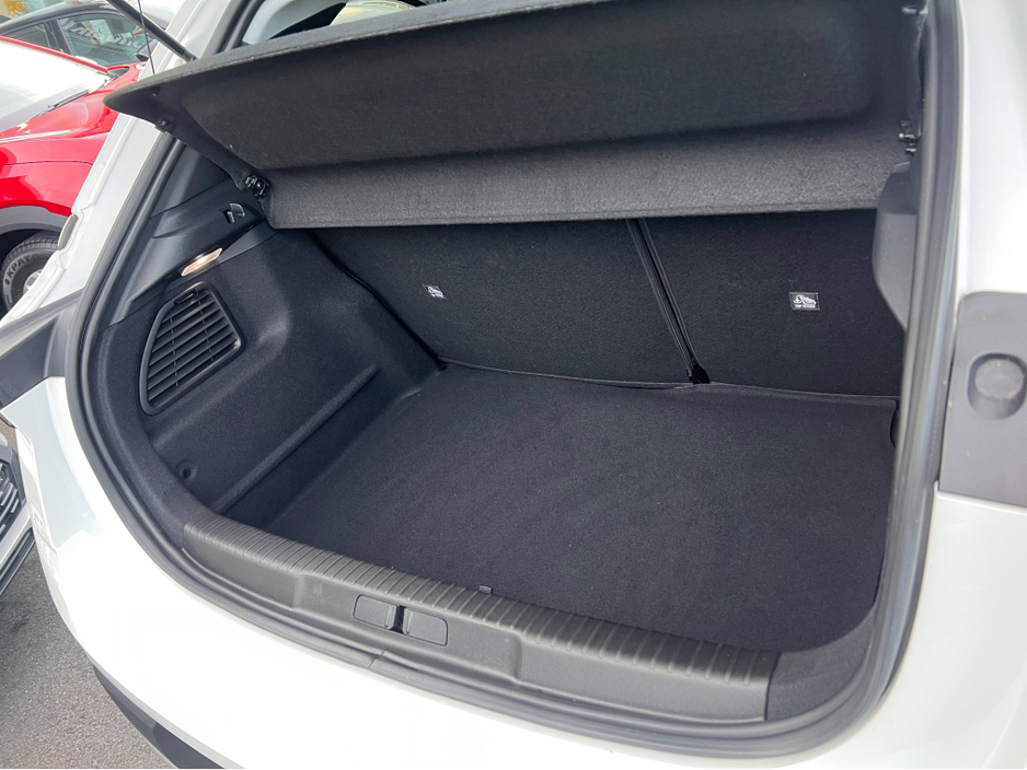 2025 Opel Mokka 0L Electric For Sale Images