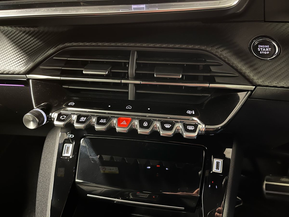 Peugeot 2008 GT EV 50kWh 136BHP - Reversing Camera - Climate Control - Cruise Control - Keyless Start - Apple CarPlay/Android Auto — thumbnail 7