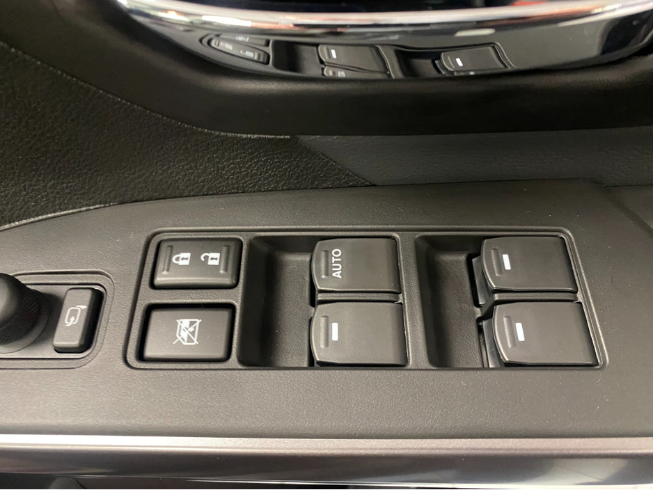 2025 Suzuki SX4 S-Cross 1.4L Petrol Hybrid For Sale Images