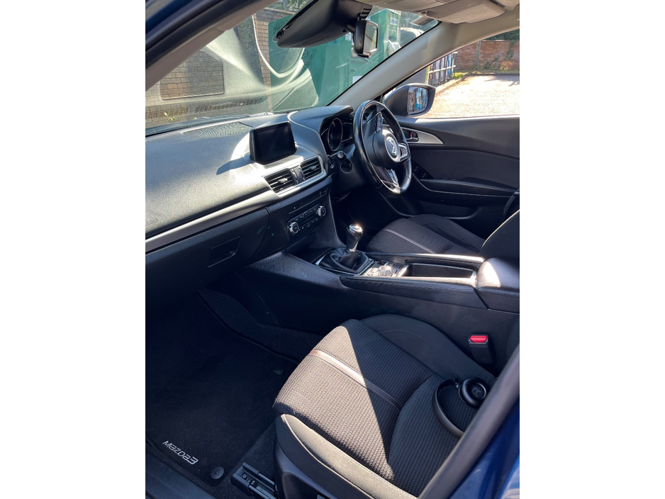 Mazda Mazda3 2.2 D 150PS EXECUTIVE SE 4DR — thumbnail 7