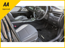 2017 Toyota Avensis 2L Petrol For Sale Images