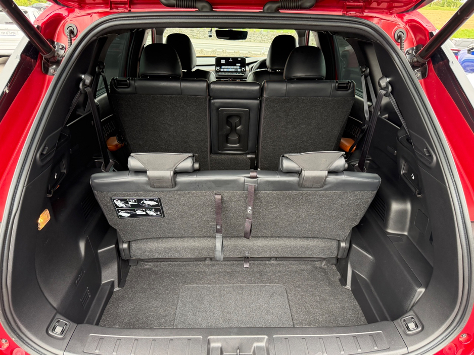2022 Mitsubishi Outlander 2.4L Petrol Plug-in Hybrid For Sale Images