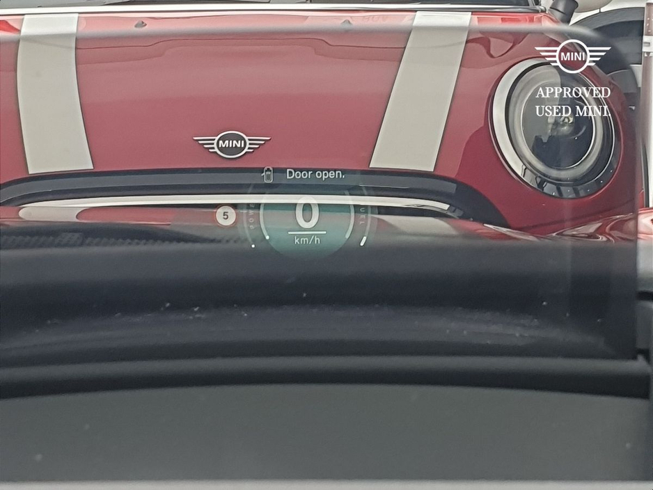 2024 MINI Hatch 2L Petrol For Sale Images
