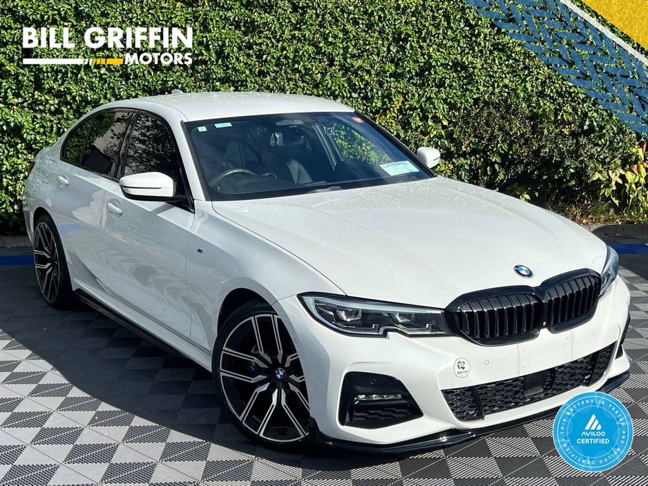 BMW 3 Series 330e M-SPORT COMPETITION 2.0 HYBRID // NEW 20" DIAMOND CUT ALLOYS // 360 PARKING CAMERAS // LEATHER M-SPORT INTERIOR
