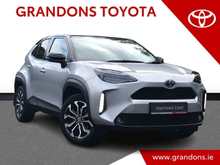 Toyota Yaris Cross LUNA SPORT - GRANDONS