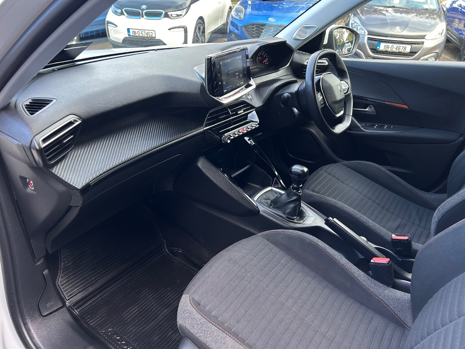 2018 Peugeot 5008 1.5L Diesel For Sale Images