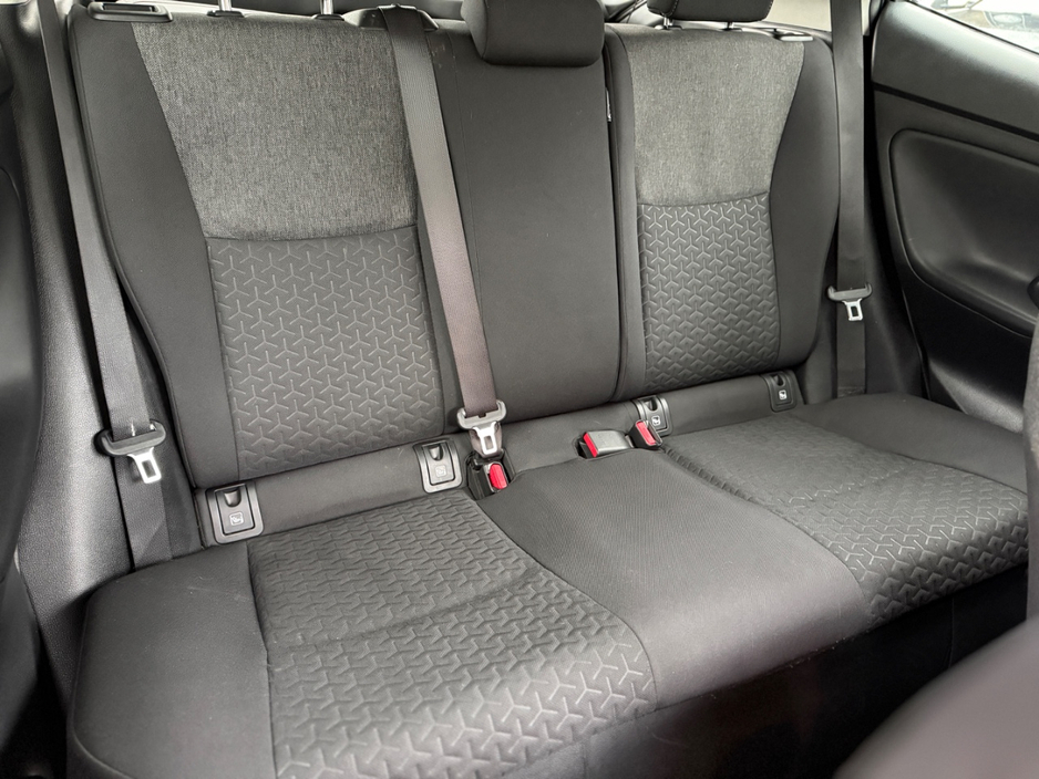 2024 Toyota Yaris Cross 1.5L Petrol Hybrid For Sale Images