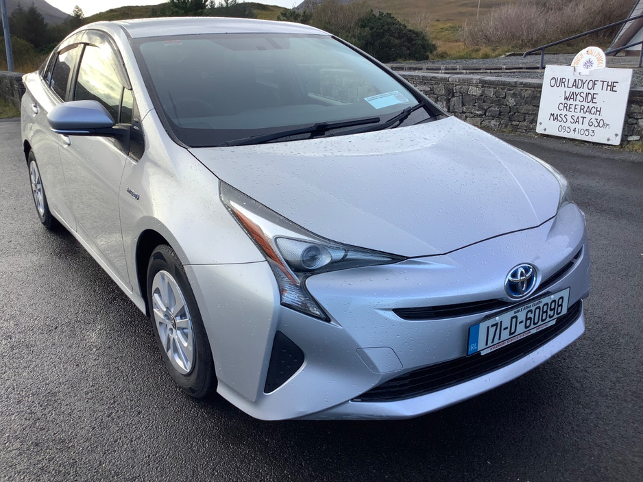 2017 Toyota Prius For Sale Images