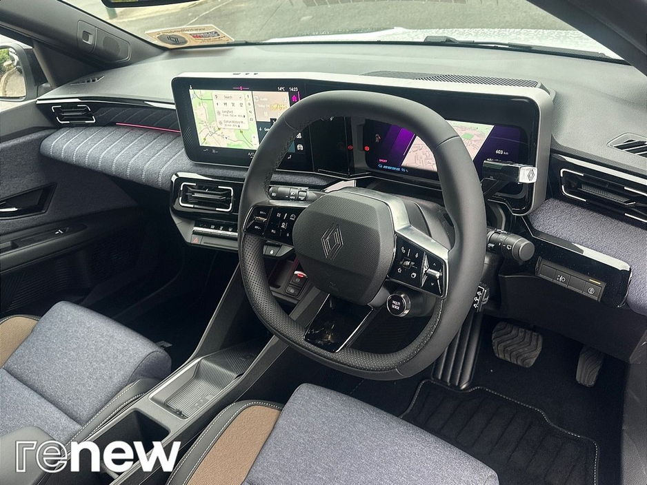 2025 Renault 5 ElectricL Electric For Sale Images