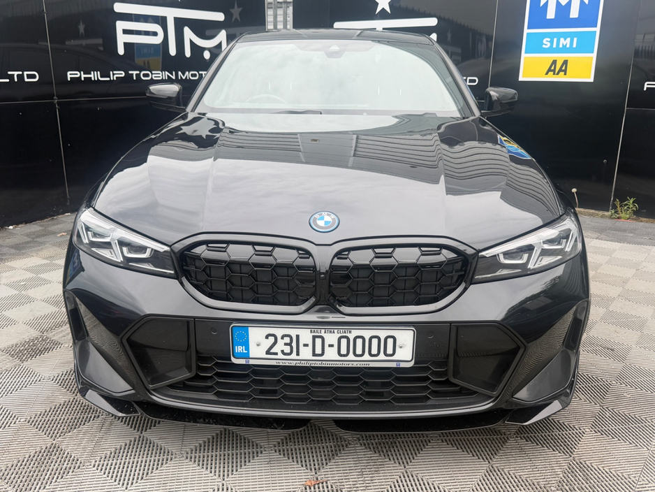 BMW 3 Series M SPORT AUTO — thumbnail 3